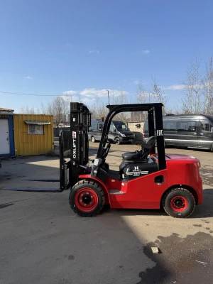 Автопогрузчик Вилочный Дизельный OXLIFT CPCD30-XC5K2C 3000 мм 3000 кг SS