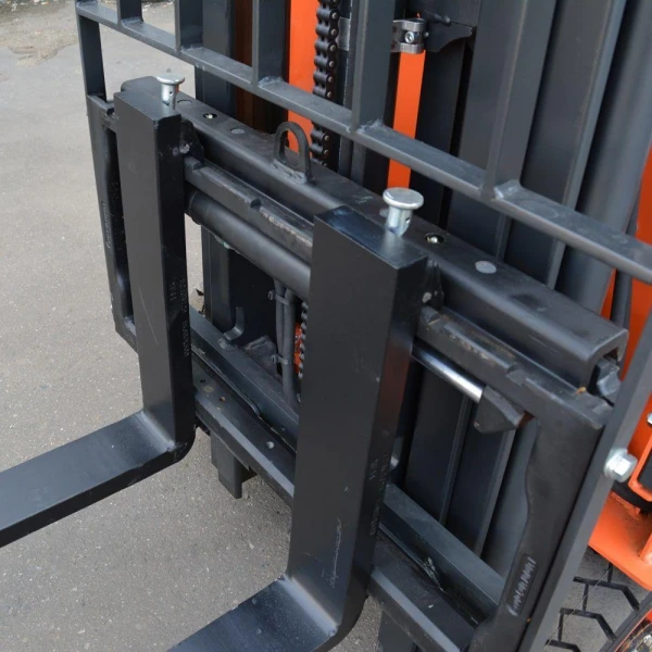 Электропогрузчик Вилочный Трехопорный OXLIFT MPX12 3000 мм