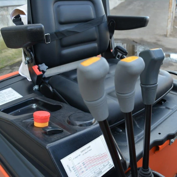 Электропогрузчик Вилочный Трехопорный OXLIFT MPX12 3000 мм