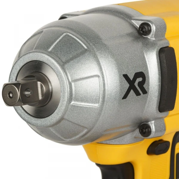 Гайковерт аккумуляторный Dewalt DCF899NТ
