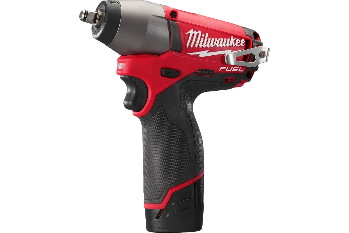 Гайковерт аккумуляторный Milwaukee M12 CIW38-202C FUEL 4933440420